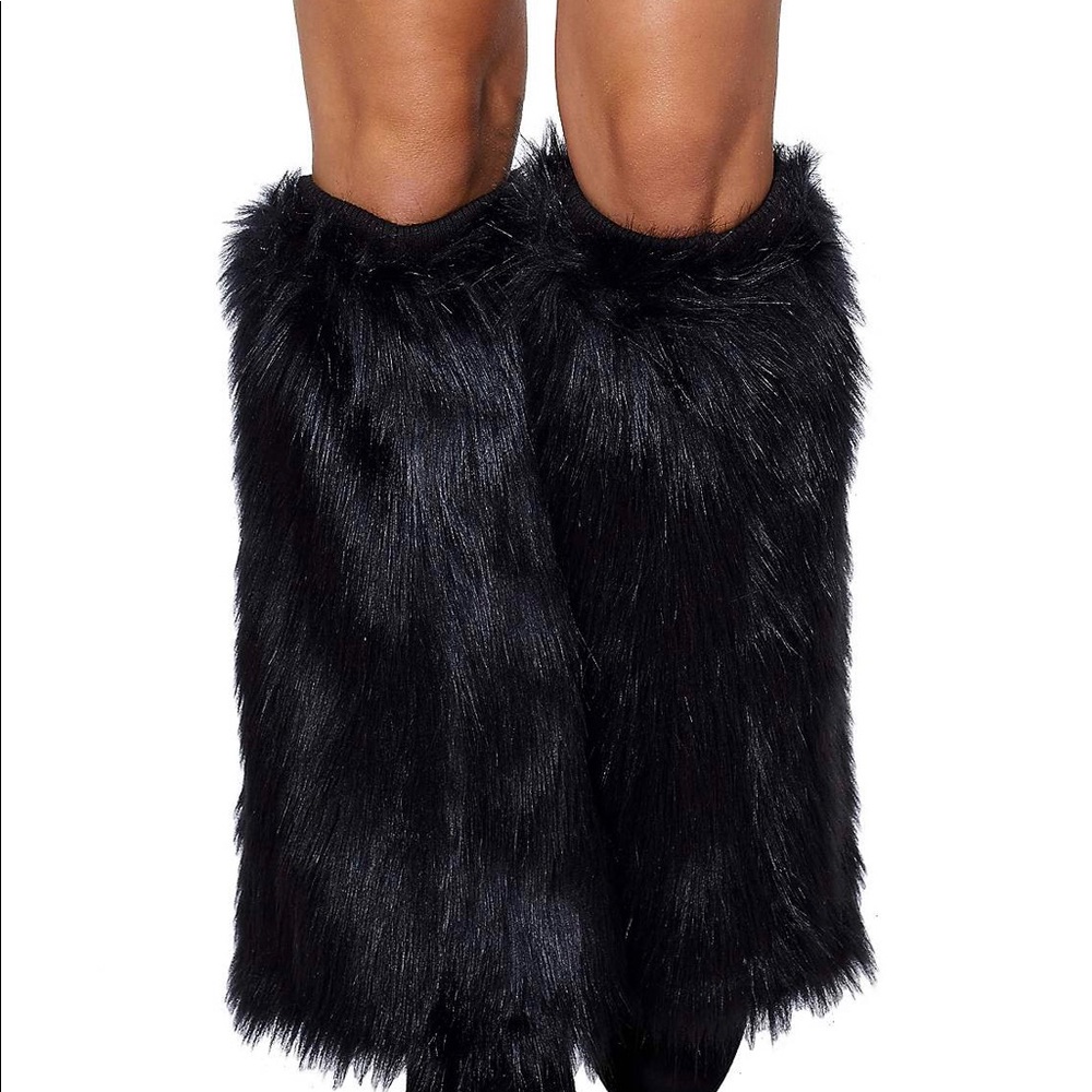 Black fluffies